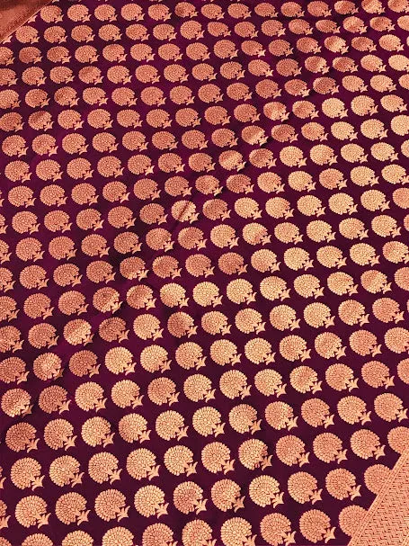 Gorgeous Floral Design Soft Silk Saree With Tassels For Women