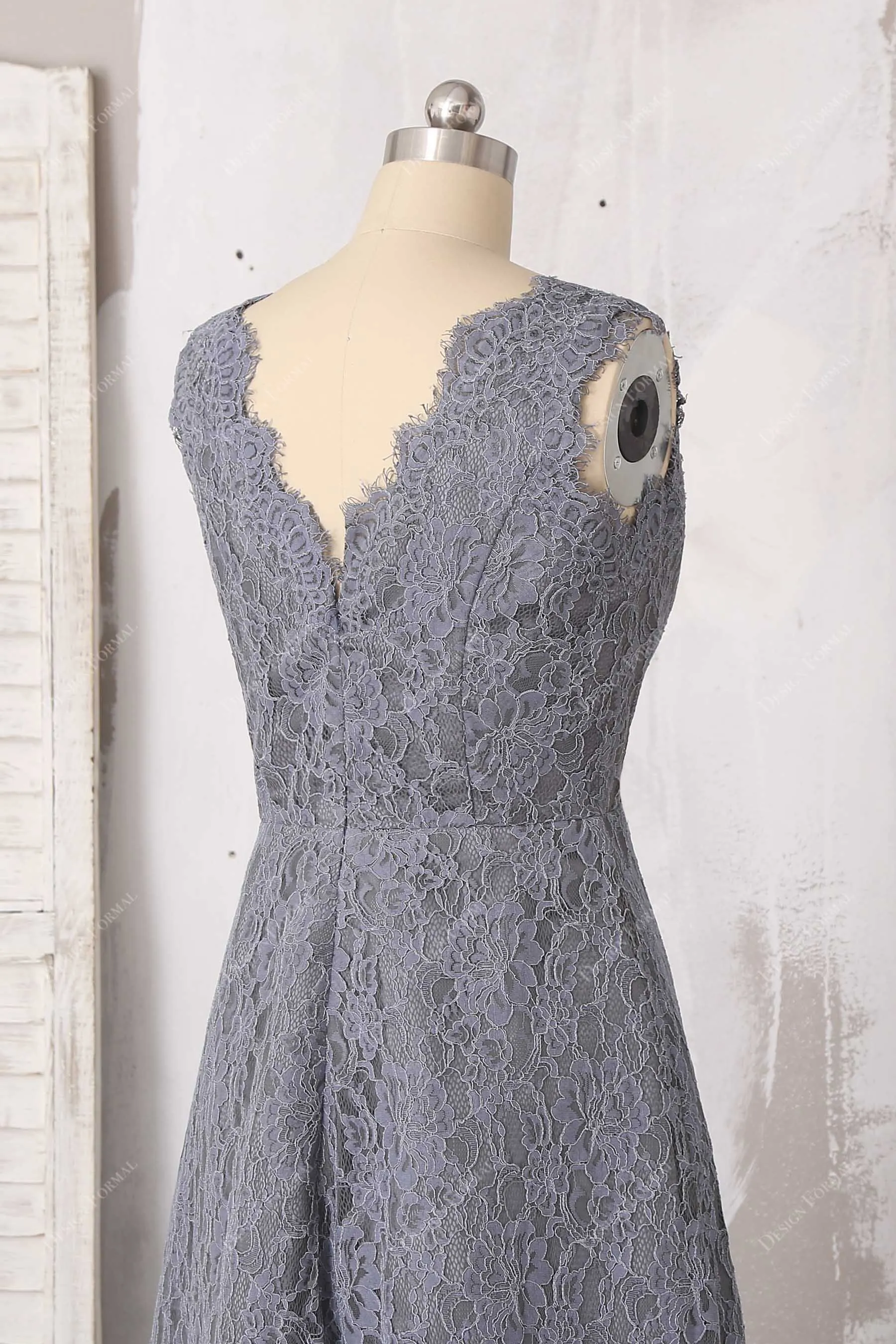 Grey Lace Scalloped V-neck Sleeveless Floor Length Formal Dress