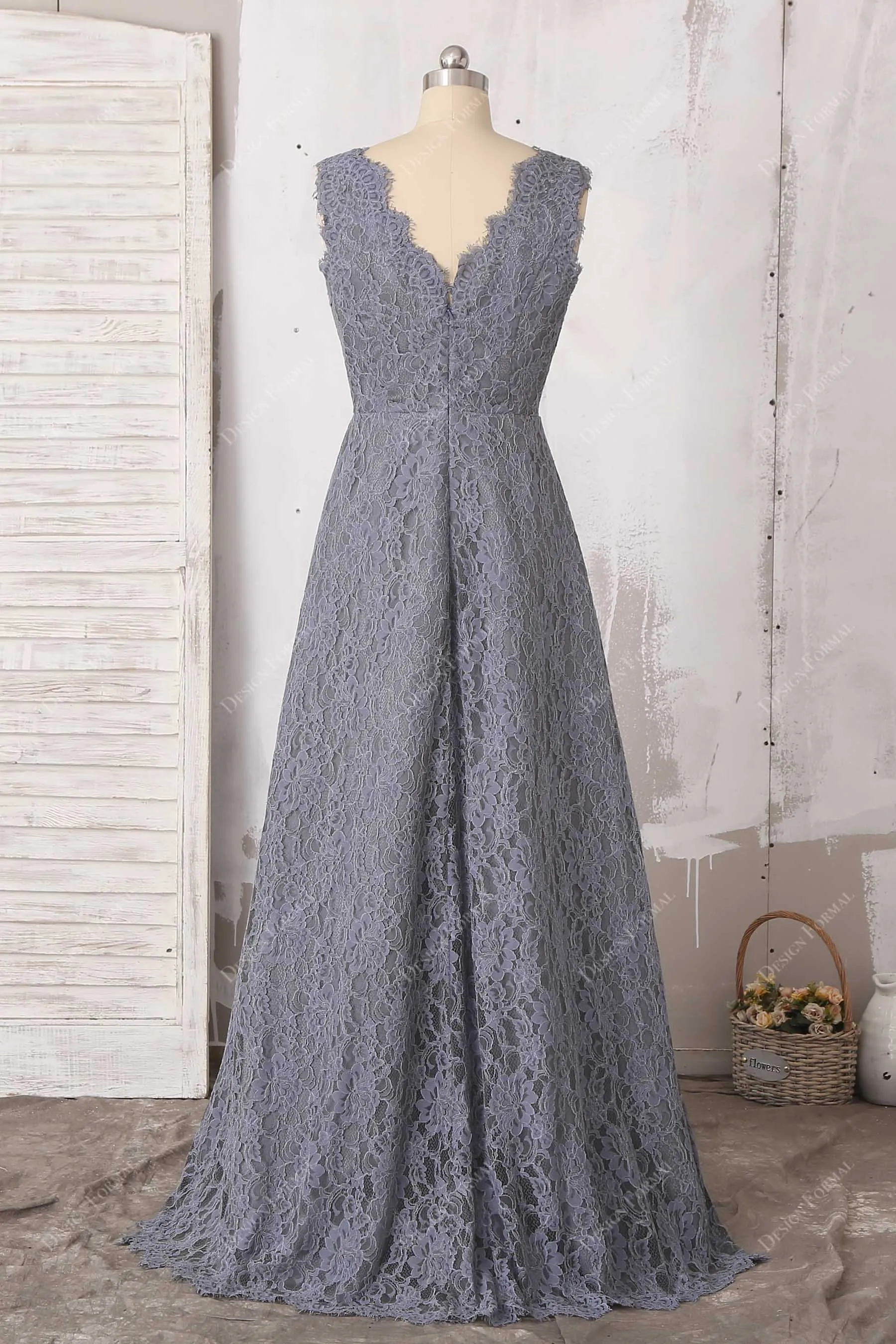 Grey Lace Scalloped V-neck Sleeveless Floor Length Formal Dress