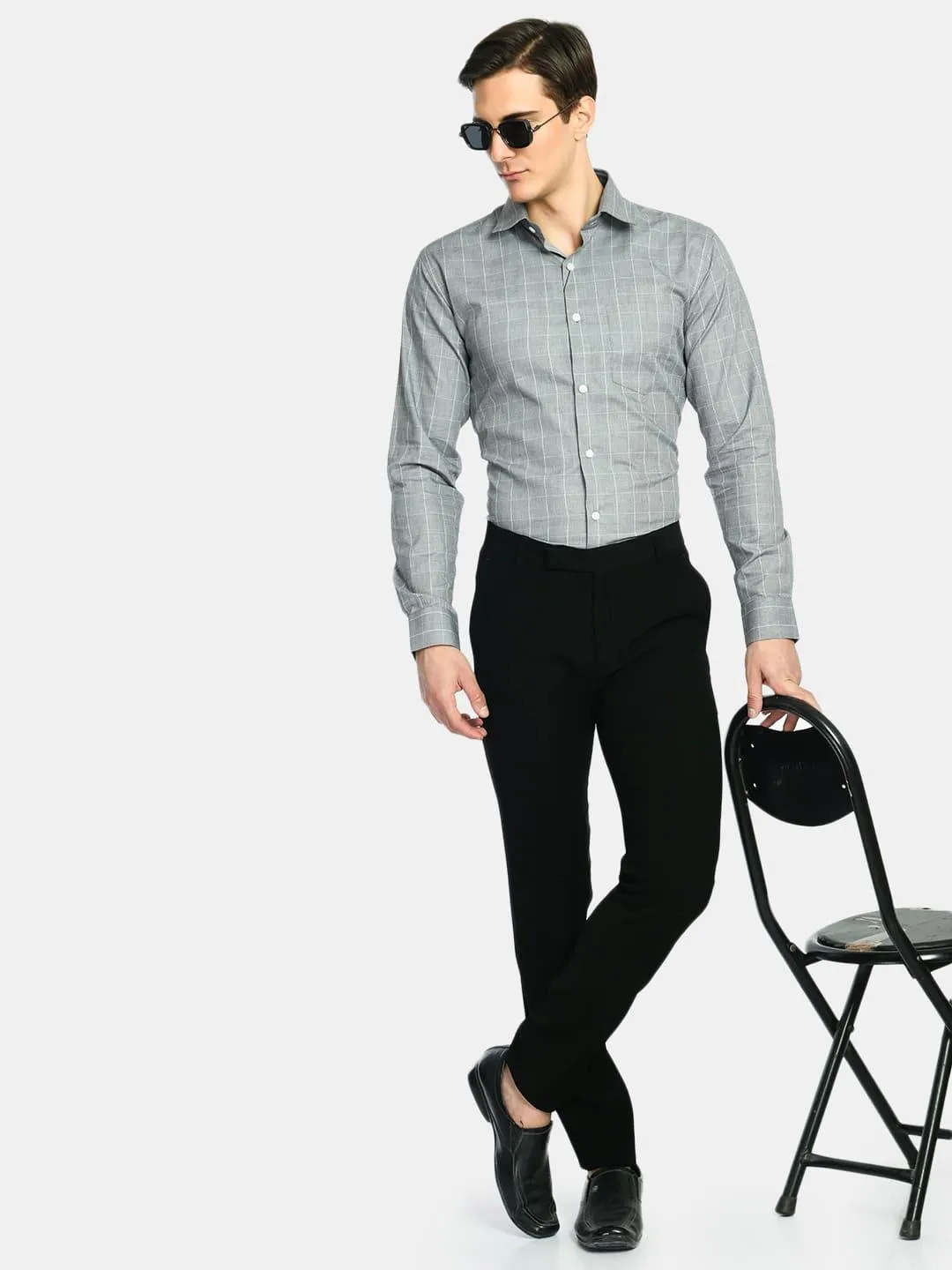 Men's Checks Cotton Regular Fit Shirt