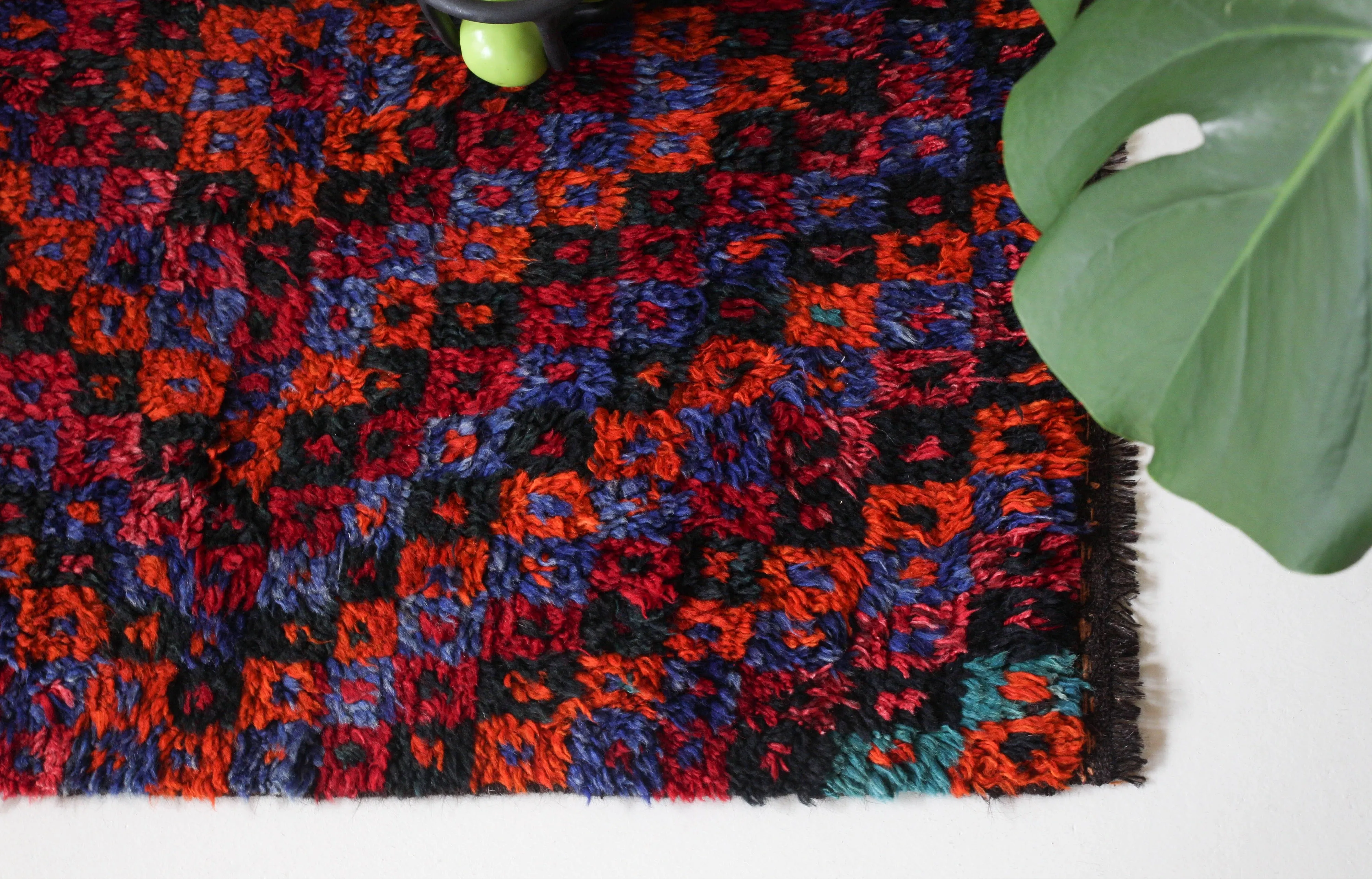 Vintage central Anatolian Tulu Rug 3'10"x4'6"